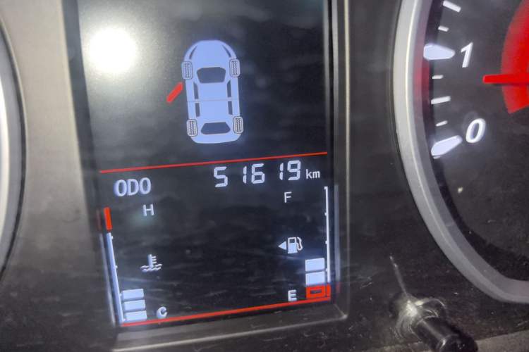 Used Soueast DX3 2018 1.5L Manual Luxury Model Odometer Close Up