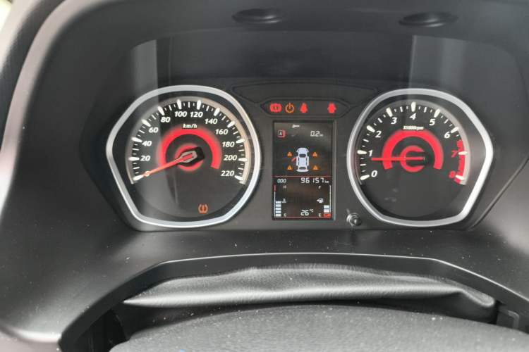 Used Soueast DX3 2018 1.5L Manual Luxury Model Odometer Close Up
