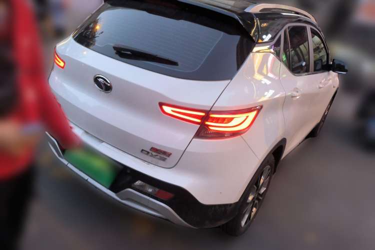 Used Soueast DX3 2018 1.5T SRG CVT Flagship Model Rear Right 45 Deg