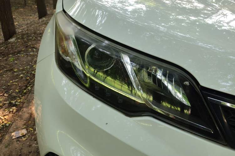 Used Soueast DX3 2018 1.5L Manual Luxury Model Right Front Headlight