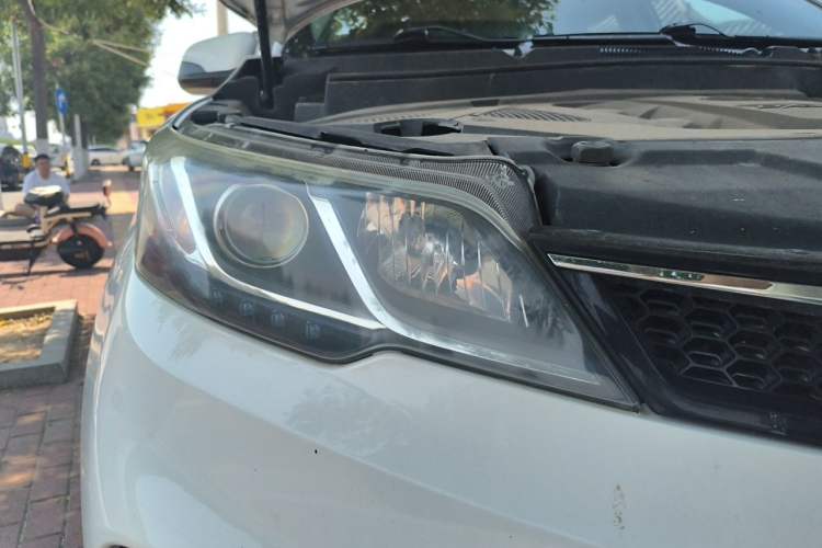 Used Soueast DX3 2018 1.5L Manual Luxury Model Right Front Headlight
