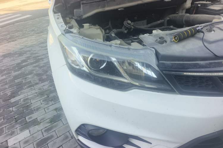 Used Soueast DX3 2018 1.5T CVT Luxury Model Right Front Headlight