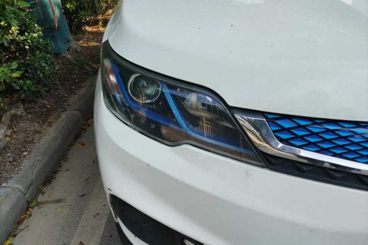 Used Soueast DX3 2018 EV400 Luxury Edition Right Front Headlight