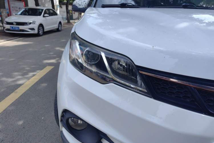 Used Soueast DX3 2018 1.5T CVT Luxury Model Right Front Headlight