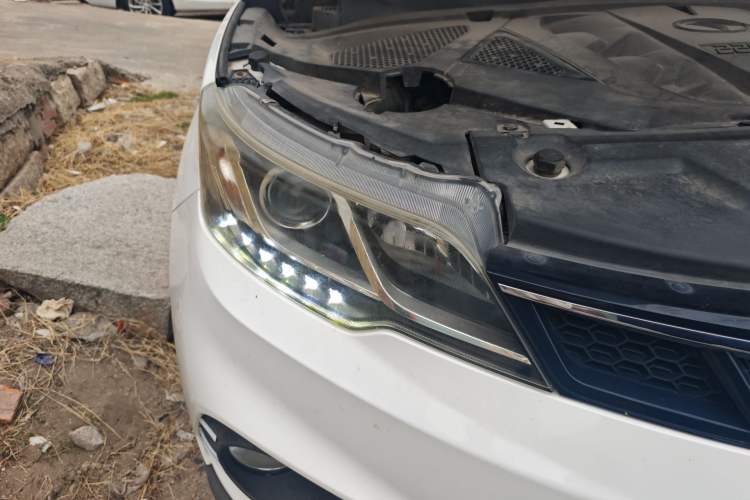 Used Soueast DX3 2018 1.5T CVT Luxury Model Right Front Headlight