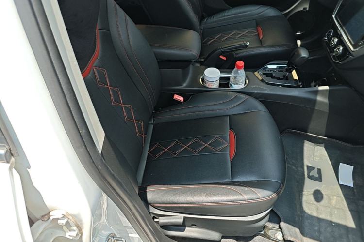 Used Soueast DX3 2018 1.5T CVT Luxury Model Right Front Seat