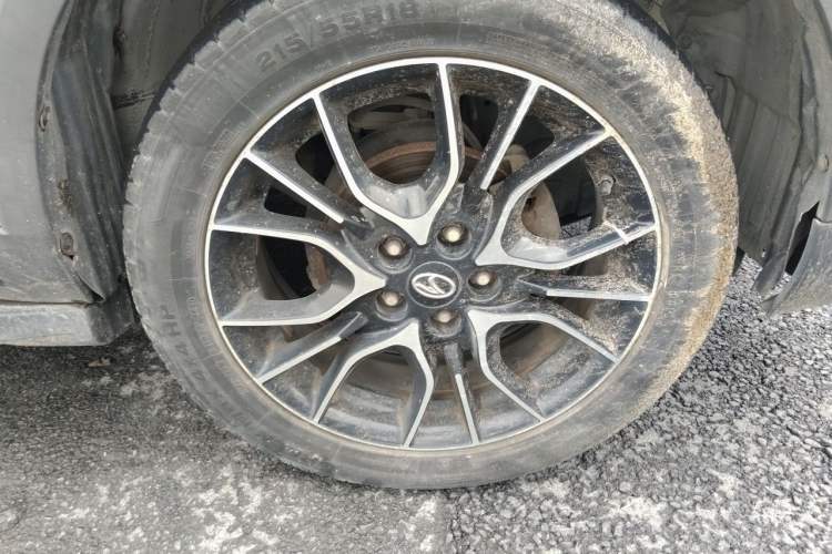 Used Soueast DX3 2018 1.5L Manual Luxury Model Right Front Wheel Hub