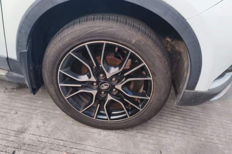 Used Soueast DX3 2018 1.5L Manual Luxury Model Right Front Wheel Hub