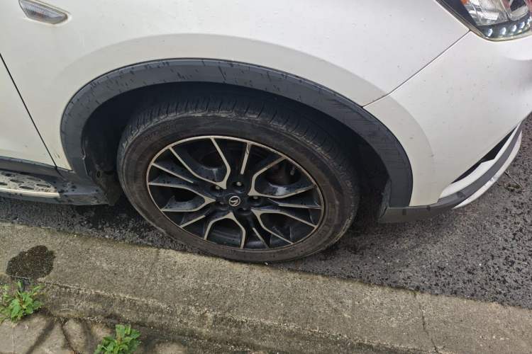 Used Soueast DX3 2018 1.5T CVT Luxury Model Right Front Wheel Hub