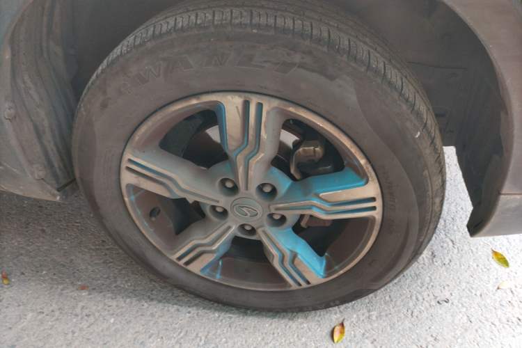 Used Soueast DX3 2018 EV400 Luxury Edition Right Front Wheel Hub