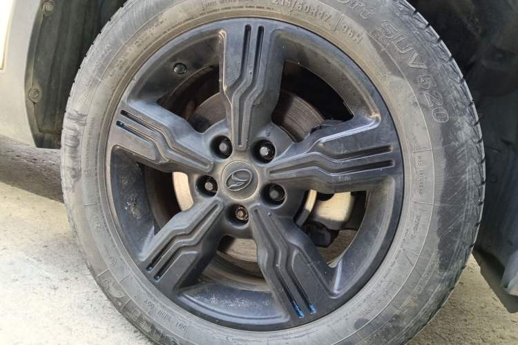 Used Soueast DX3 2018 EV400 Flagship Edition Right Front Wheel Hub