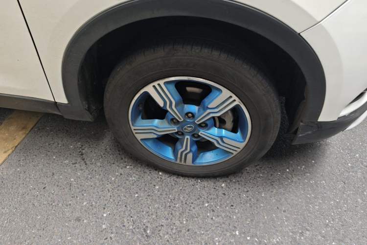 Used Soueast DX3 2018 EV400 Luxury Edition Right Front Wheel Hub