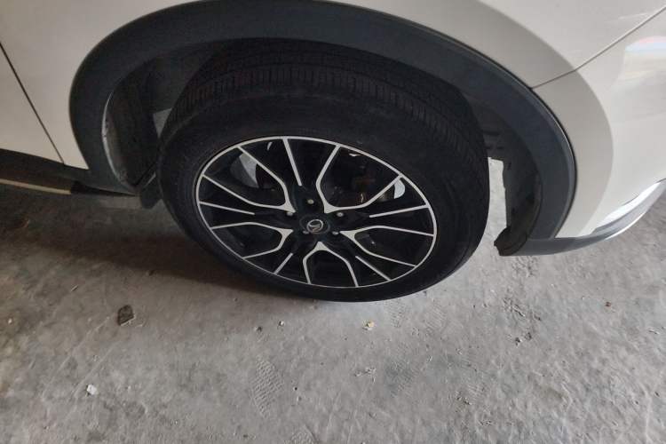 Used Soueast DX3 2018 1.5L Manual Luxury Model Right Front Wheel Hub
