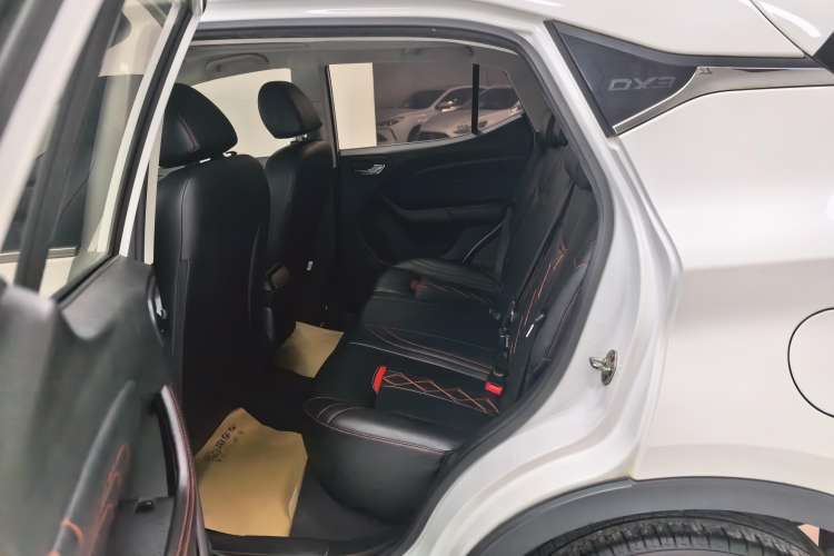 Used Soueast DX3 2018 1.5T CVT Luxury Model Right Rear Seat