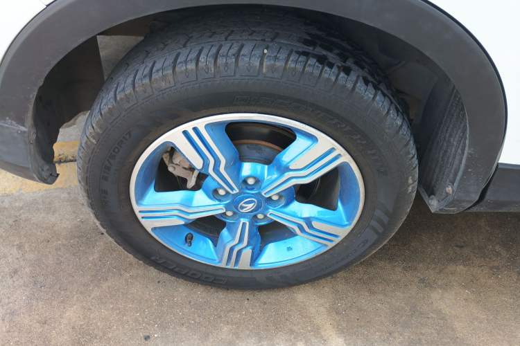 Used Soueast DX3 2018 EV400 Elite Edition Right Rear Wheel Hub