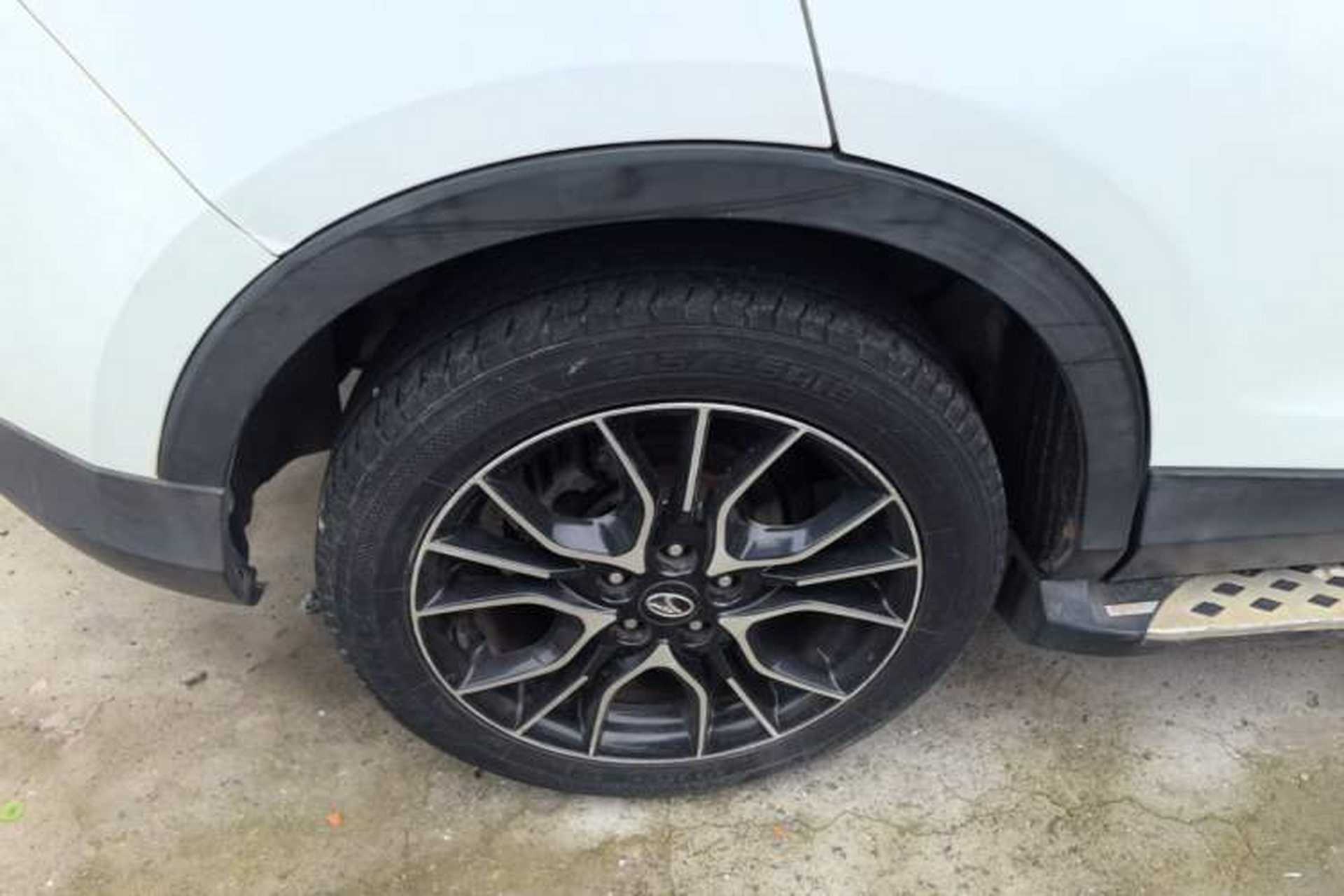 Used Soueast DX3 2018 1.5T CVT Luxury Model Right Rear Wheel Hub