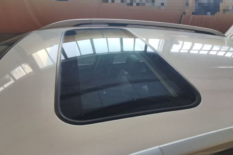 Used Soueast DX3 2018 1.5L Manual Luxury Model Roof