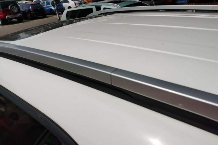 Used Soueast DX3 2018 1.5L Manual Luxury Model Roof