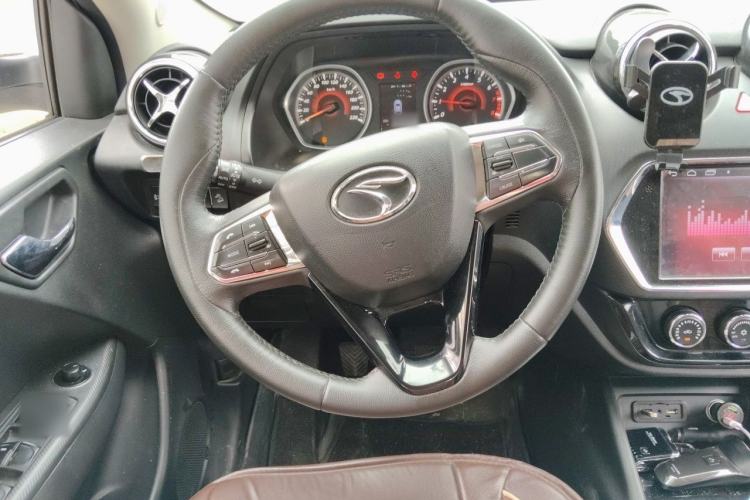 Used Soueast DX3 2018 1.5L Manual Luxury Model Steering Wheel