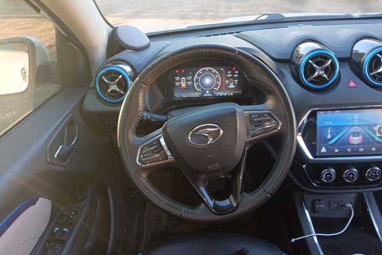 Used Soueast DX3 2018 EV Flagship Model Steering Wheel
