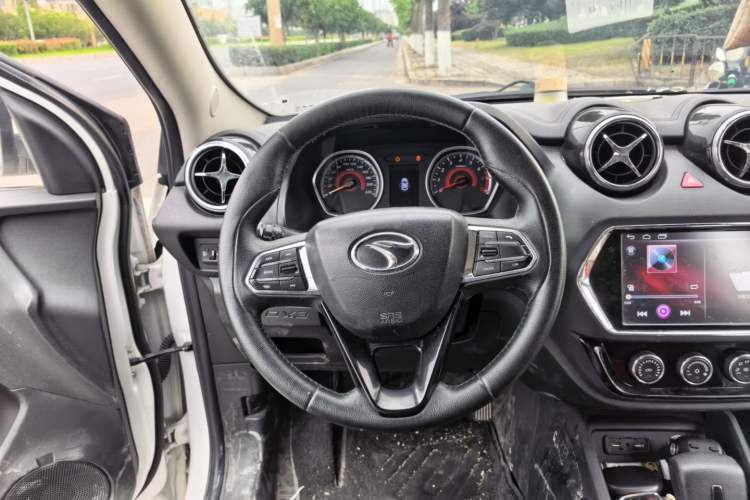 Used Soueast DX3 2018 1.5T CVT Flagship Edition Steering Wheel