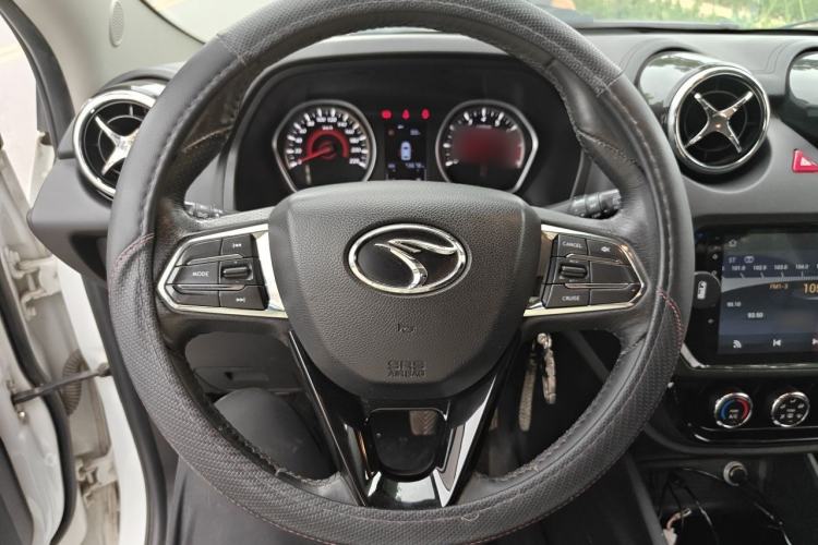 Used Soueast DX3 2018 1.5L Manual Luxury Model Steering Wheel