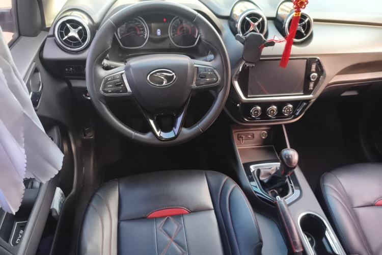 Used Soueast DX3 2018 1.5L Manual Luxury Model Steering Wheel