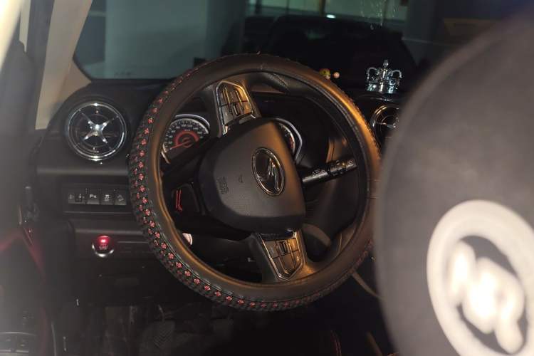Used Soueast DX3 2018 1.5L Manual Flagship Edition Steering Wheel