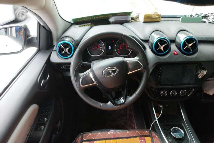 Used Soueast DX3 2018 EV400 Luxury Edition Steering Wheel