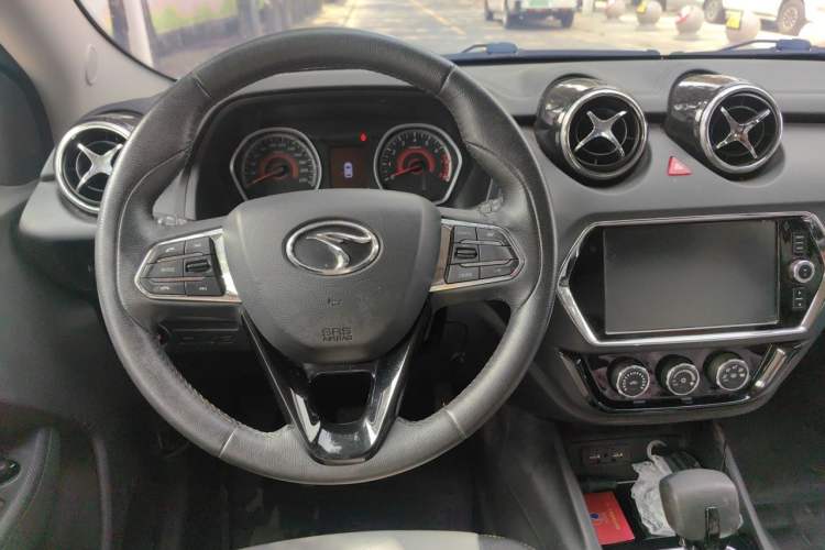 Used Soueast DX3 2018 1.5T CVT Luxury Model Steering Wheel