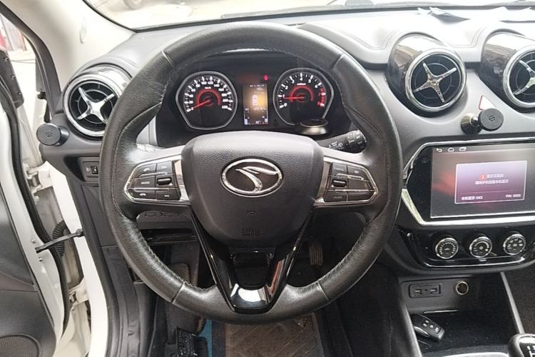 Used Soueast DX3 2018 1.5L Manual Luxury Model Steering Wheel