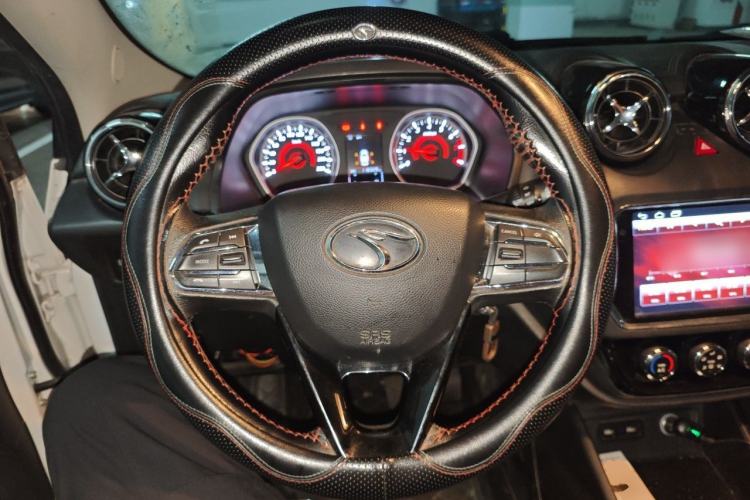 Used Soueast DX3 2018 1.5L Manual Luxury Model Steering Wheel