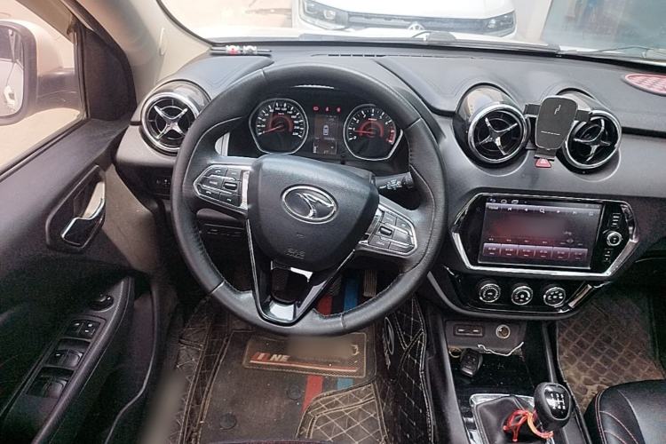 Used Soueast DX3 2018 1.5L Manual Luxury Model Steering Wheel