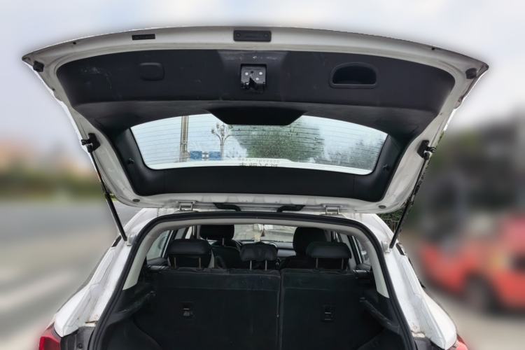 Used Soueast DX3 2018 1.5T CVT Flagship Edition Trunk