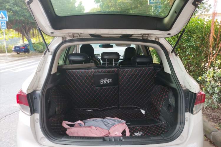 Used Soueast DX3 2018 EV400 Luxury Edition Trunk