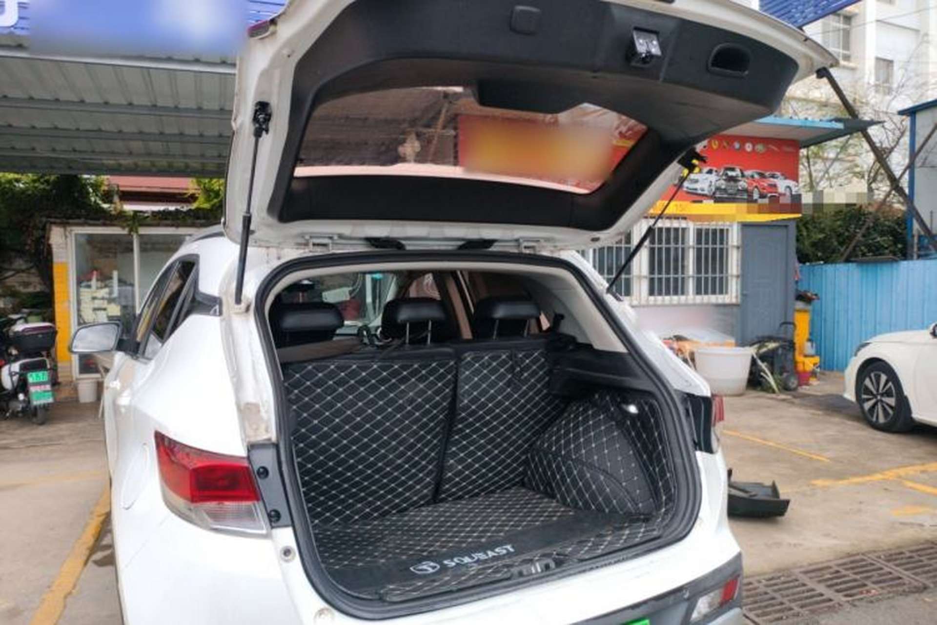 Used Soueast DX3 2018 1.5L Manual Luxury Model Trunk
