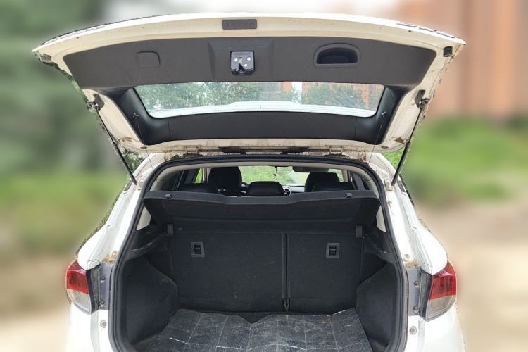 Used Soueast DX3 2018 1.5L Manual Luxury Model Trunk