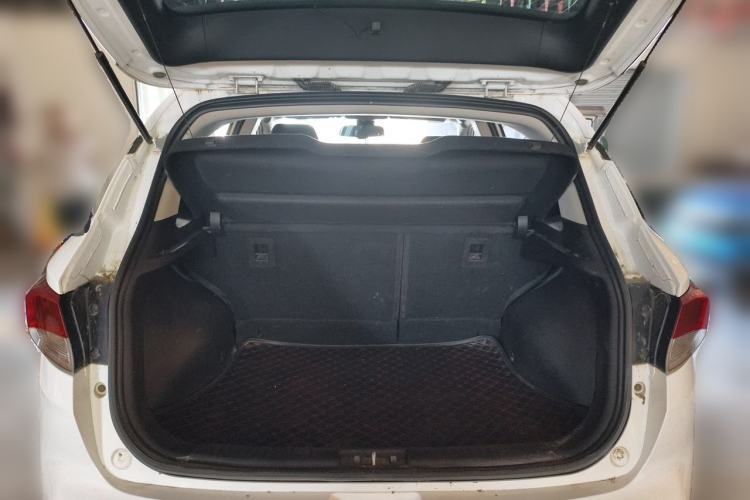 Used Soueast DX3 2018 1.5L Manual Luxury Model Trunk