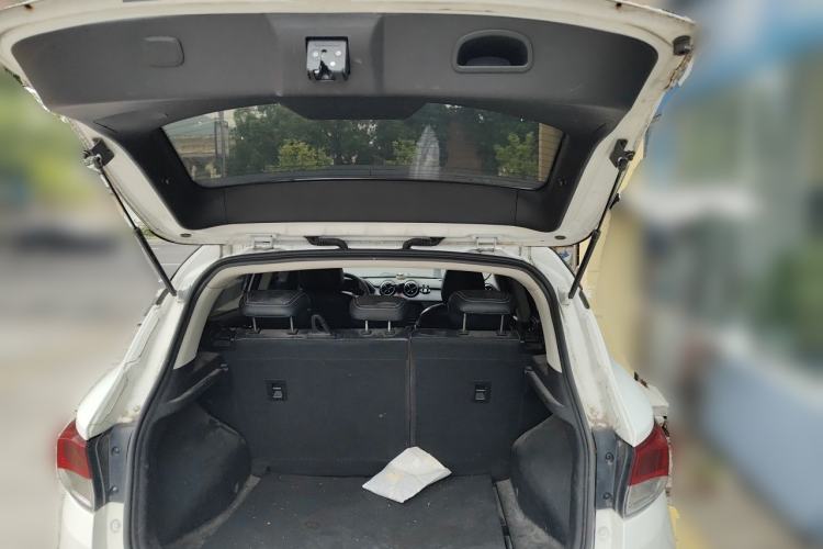 Used Soueast DX3 2018 EV400 Elite Edition Trunk