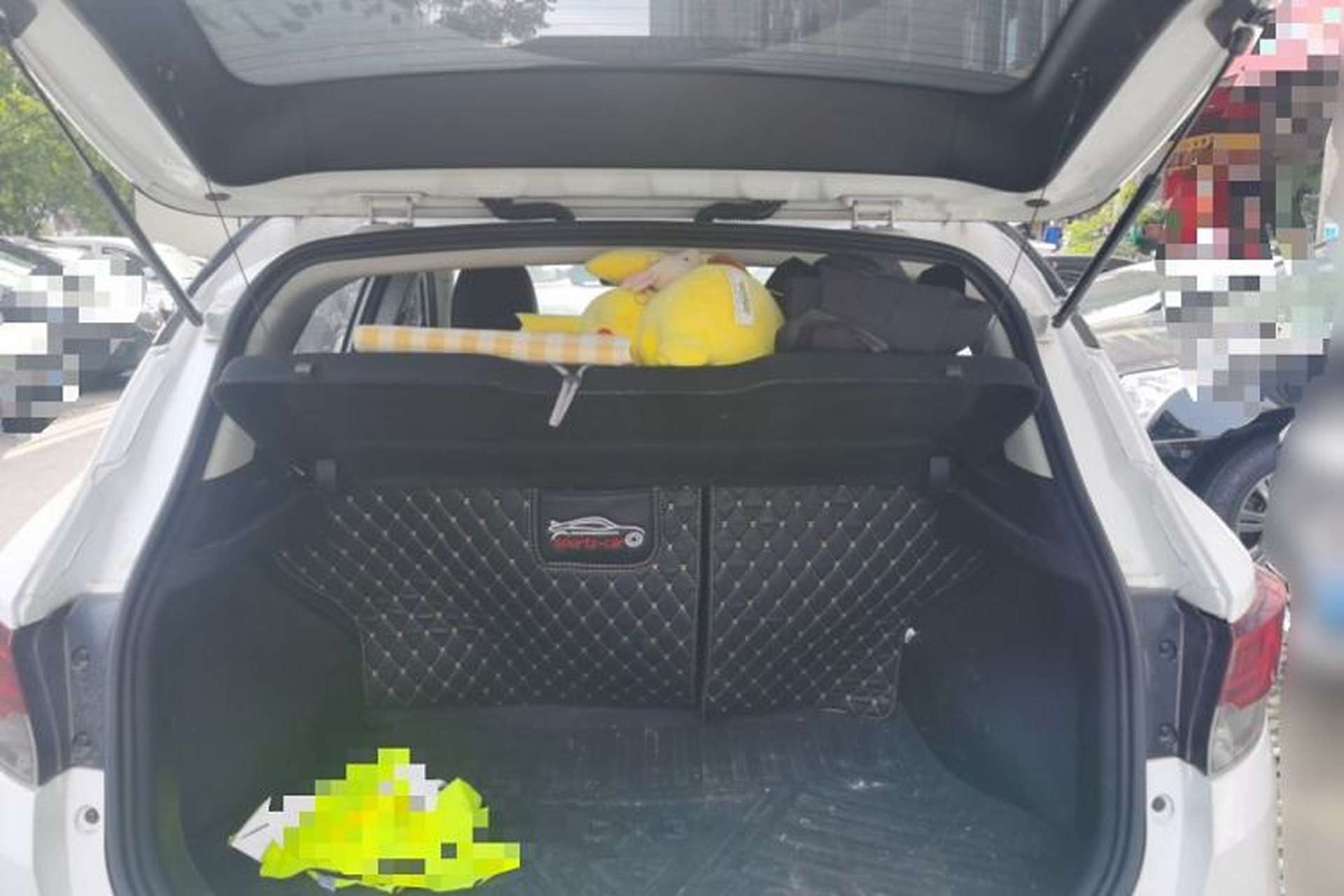 Used Soueast DX3 2018 EV400 Flagship Edition Trunk