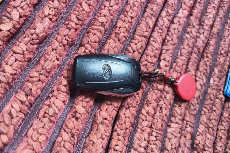Used Soueast DX3 2018 1.5T CVT Flagship Edition Vehicle Key