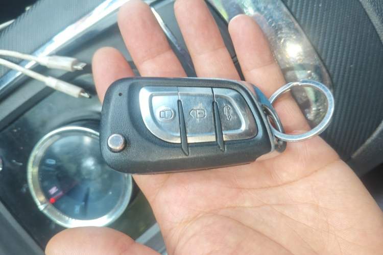 Used Soueast DX3 2018 EV400 Elite Edition Vehicle Key