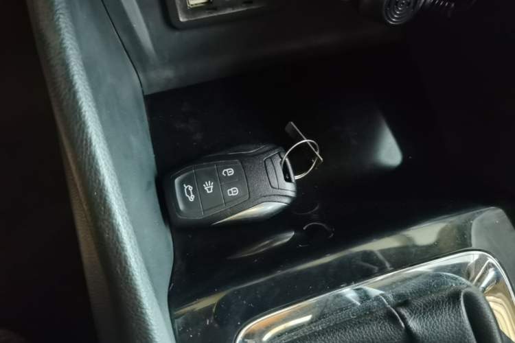 Used Soueast DX3 2018 1.5L Manual Luxury Model Vehicle Key