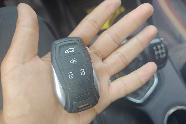 Used Soueast DX3 2018 1.5L Manual Flagship Edition Vehicle Key