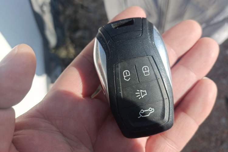 Used Soueast DX3 2018 1.5L Manual Luxury Model Vehicle Key