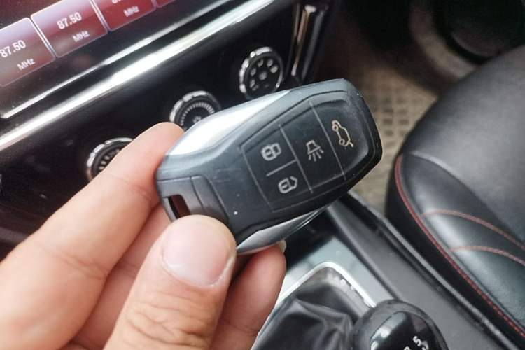 Used Soueast DX3 2018 1.5L Manual Luxury Model Vehicle Key