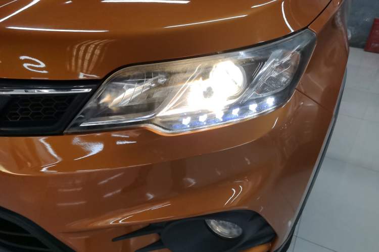 Used Soueast DX3 2018 1.5T CVT Luxury Model Left Front Headlight