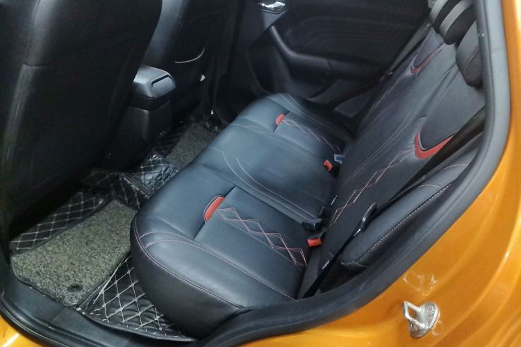 Used Soueast DX3 2018 1.5T CVT Luxury Model Left Rear Seat