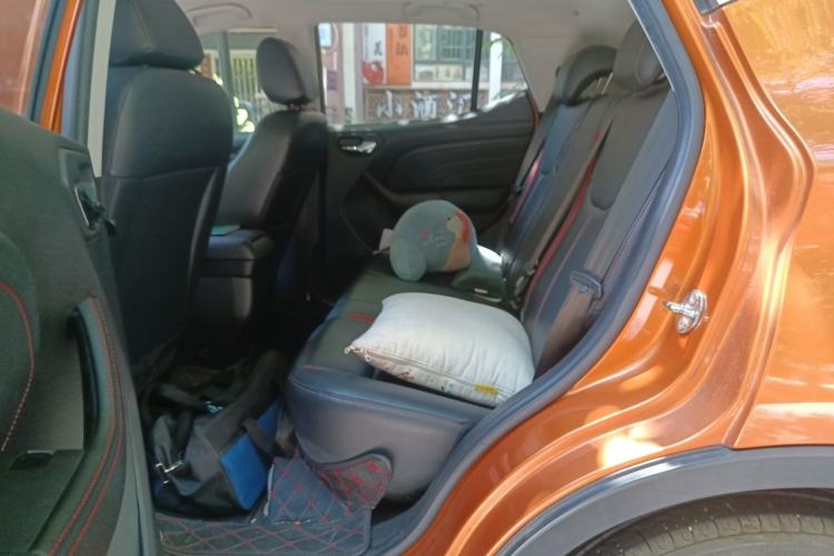 Used Soueast DX3 2018 1.5T CVT Luxury Model Left Rear Seat