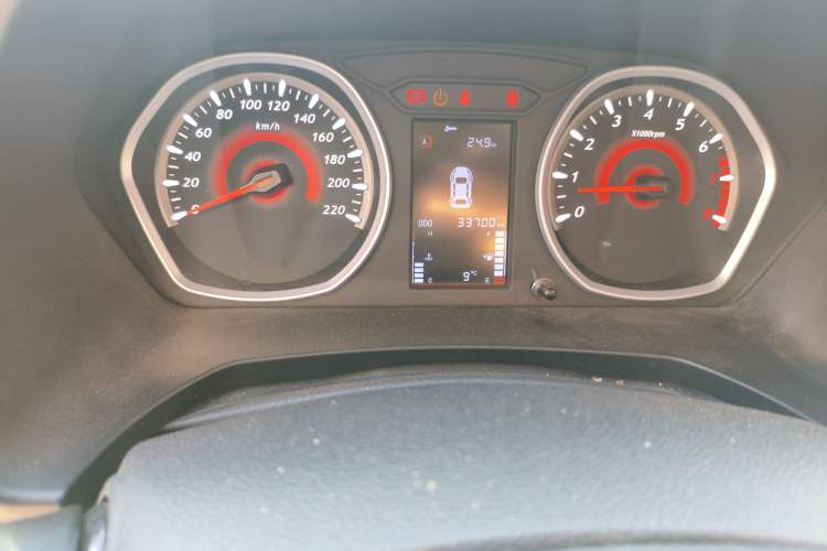 Used Soueast DX3 2018 1.5L Manual Luxury Model Odometer Close Up